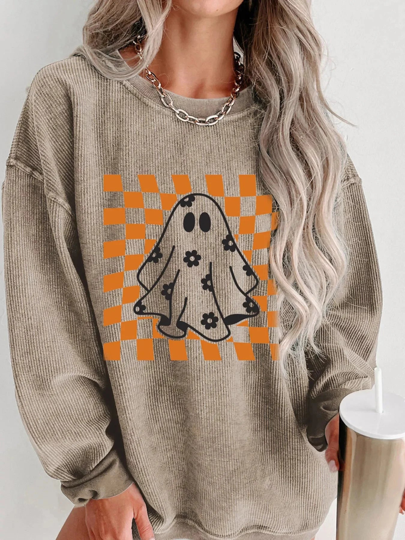 Ribbed Checkerboard Floral Ghost Halloween Graphic Sweatshirt