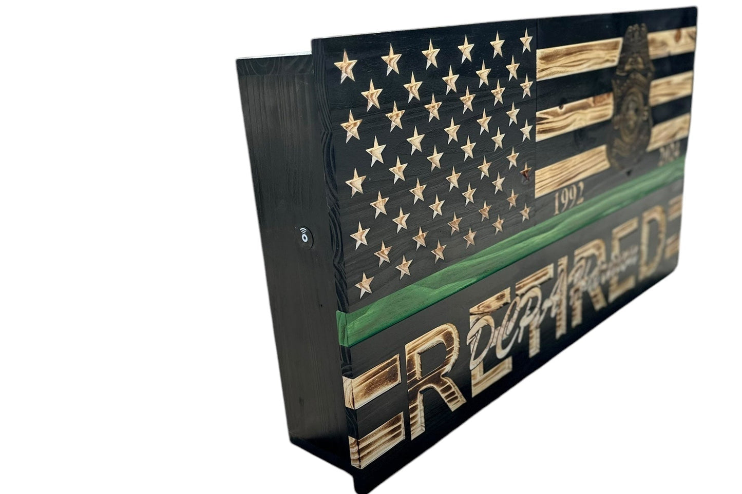 Custom Wooden Concealment American Flag with RFID Lock and Personalized Engraving