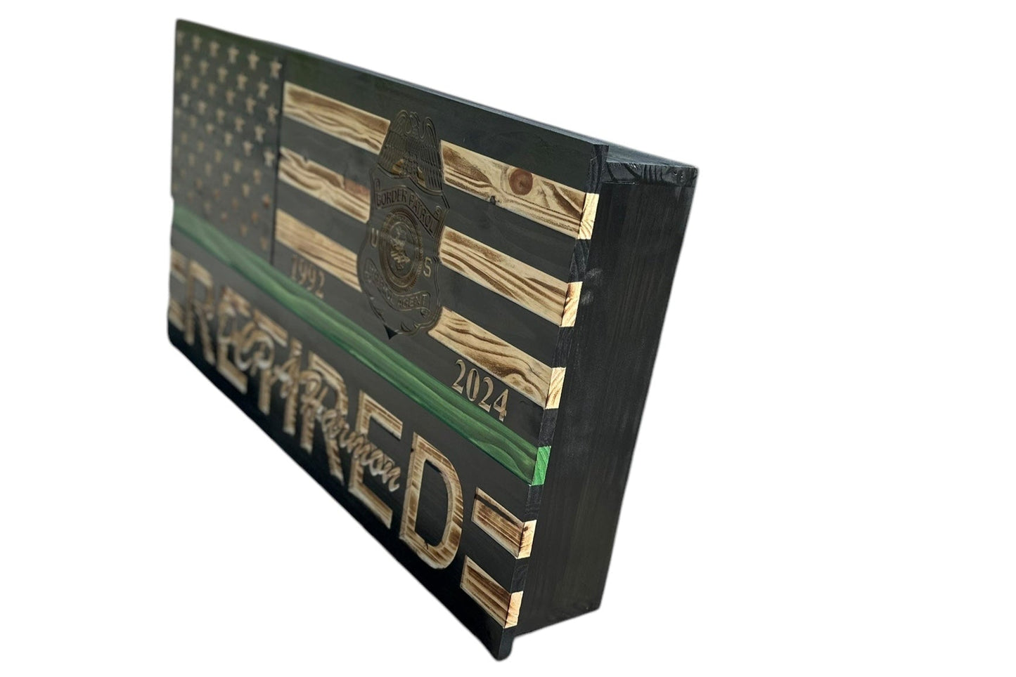 Custom Wooden Concealment American Flag with RFID Lock and Personalized Engraving