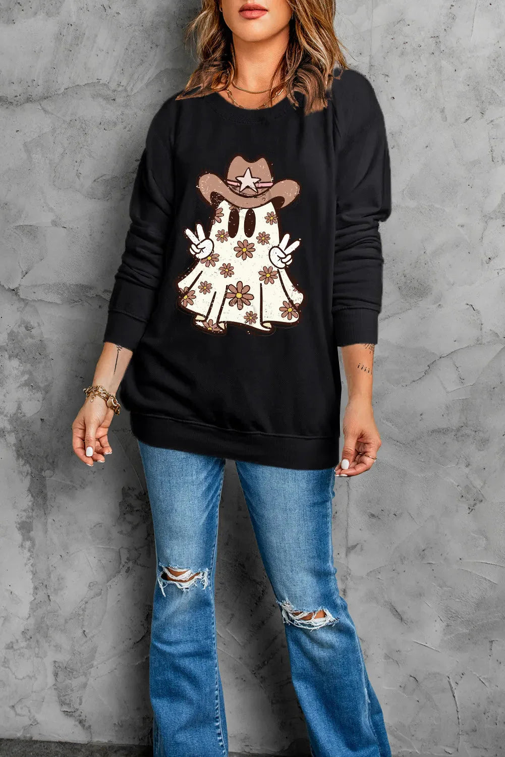 Ghost Round Neck Long Sleeve Halloween Graphic Sweatshirt